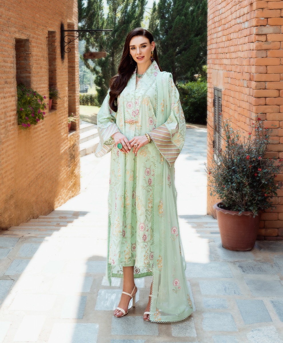 Bareeze  Pakistan's Leading Online Clothing Store for Women - Bareeze